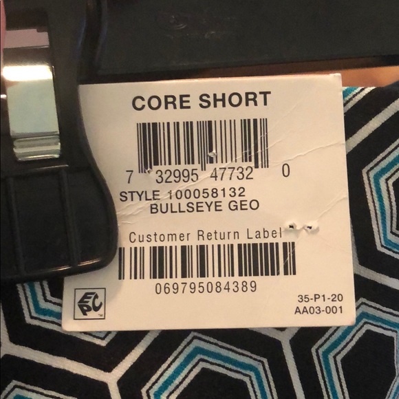INC Core Shorts - New with tag - Picture 5 of 6